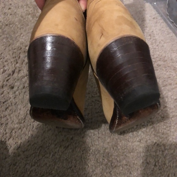 Justin 1879 Cowgirl Boots - Picture 4 of 8